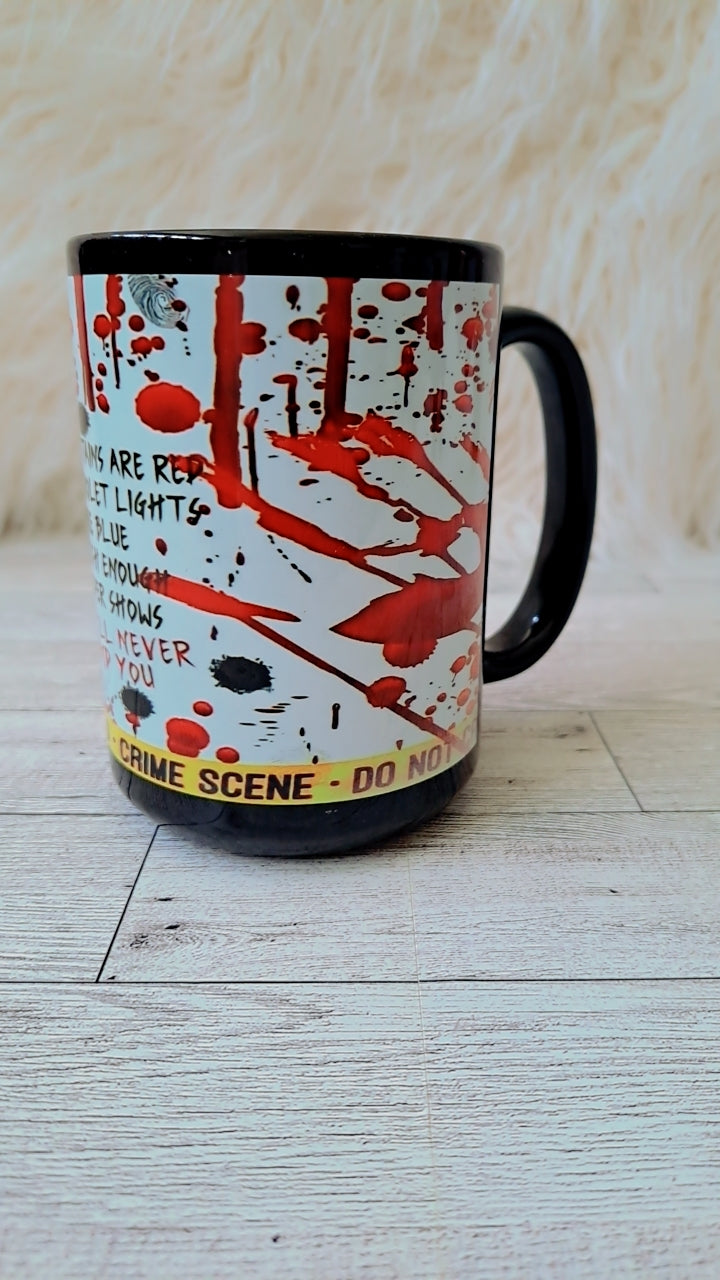 Taza de poema de asesinato