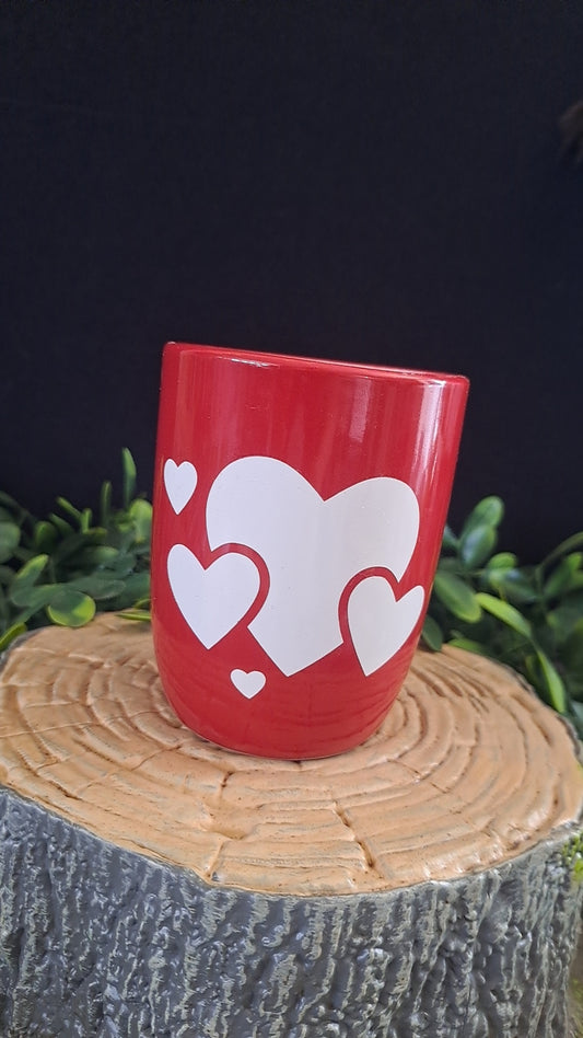 Red mug with vinyl hearts